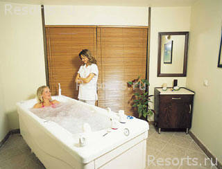 Joy Kiris World Hotel 43